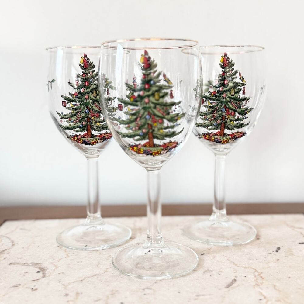 Spode Christmas Tree Wine Glass Water Goblet Set of Three 7.25” Gold Rim READ